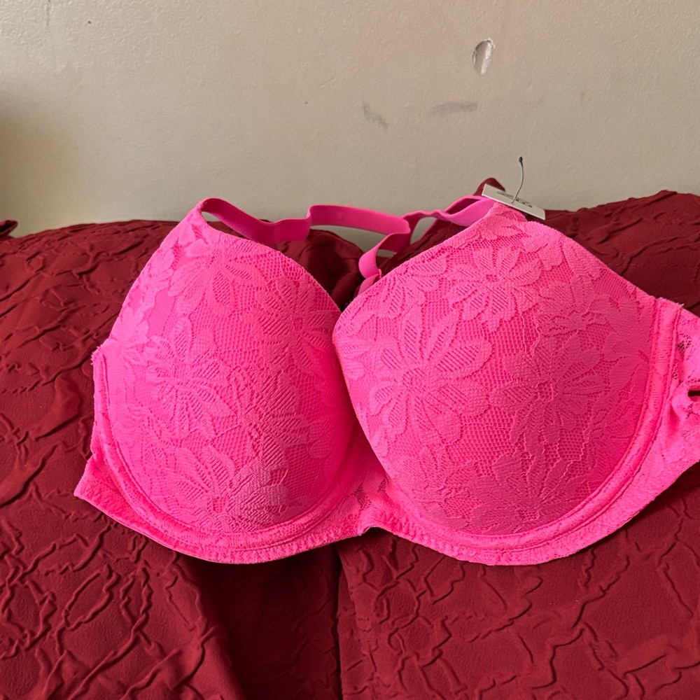 No Boundaries Vibrant Pink Floral Lace Bra 34D NWT ⭐️